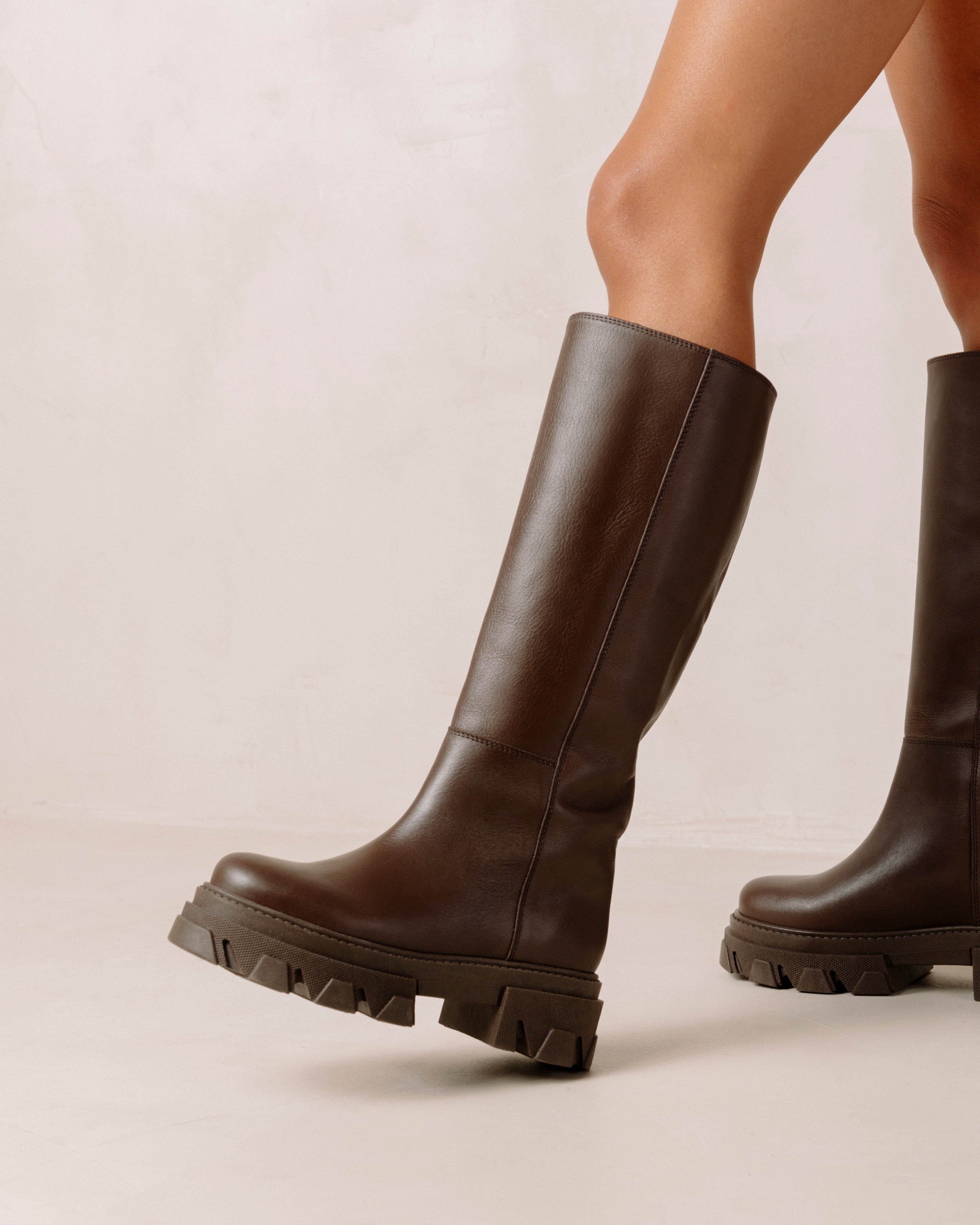 katiuska-coffee-brown-boots-alohas-830290.jpg