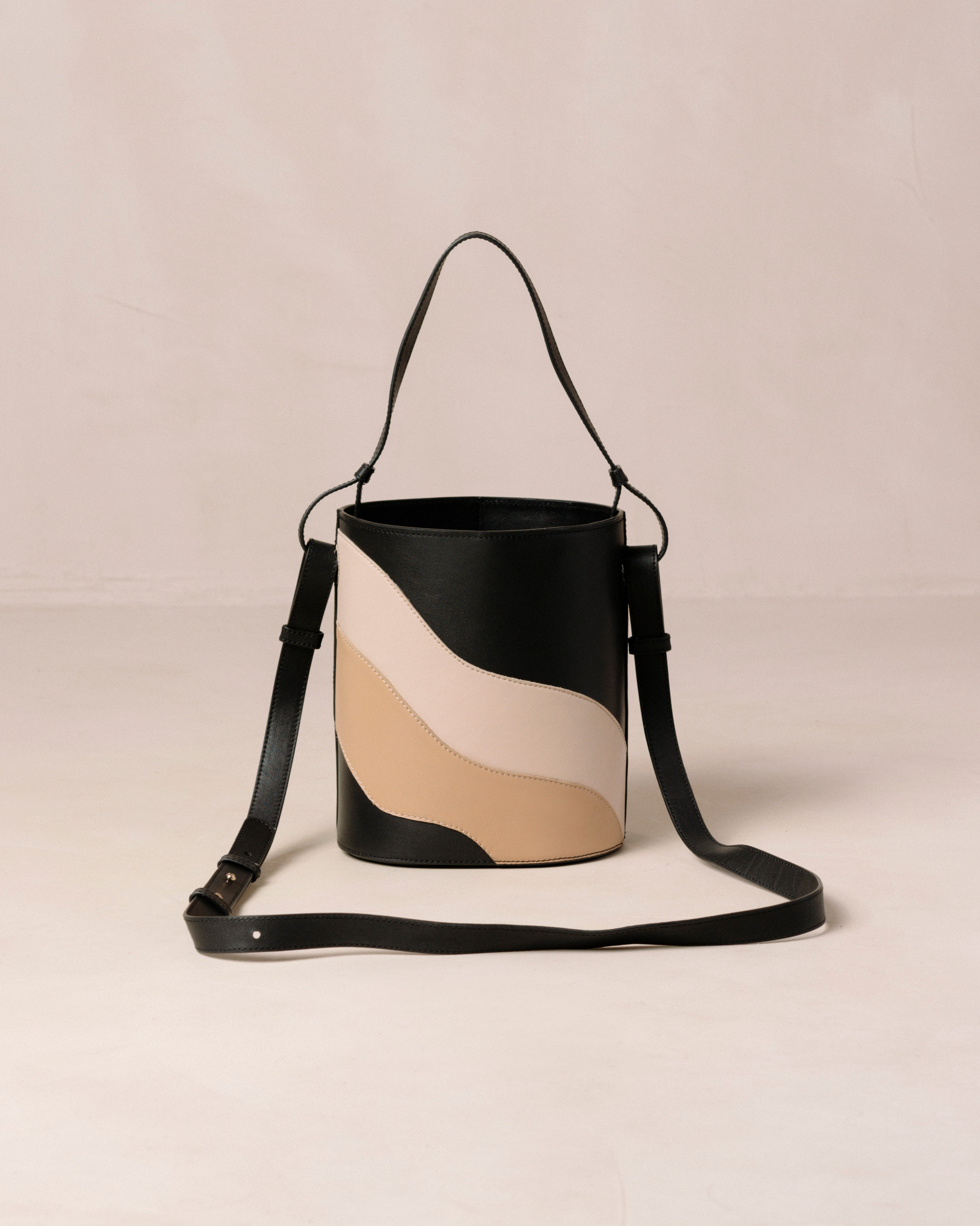 the-u-venti-kaleidoscope-black-stone-beige-handbags-alohas-279783_b12a767c-df06-44fb-8c85-77920718934c.jpg